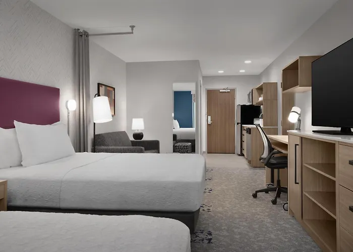 Home2 By Hilton Easton Hotel 3*