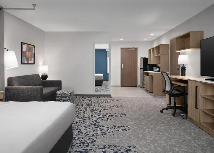 Home2 By Hilton Easton Hotel 3*